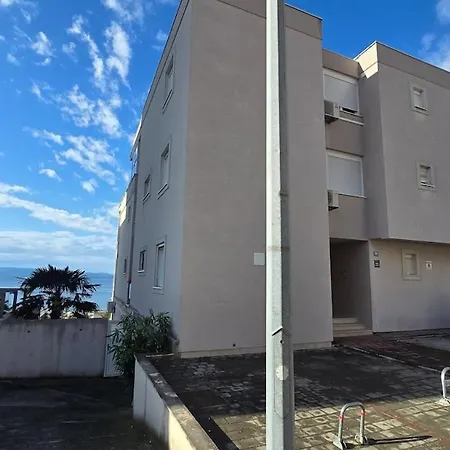 Mediterranean Oasis Appartamento