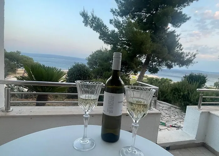 Mediterranean Oasis Split