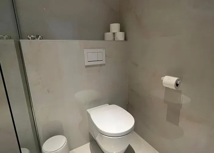 Mediterranean Oasis Split